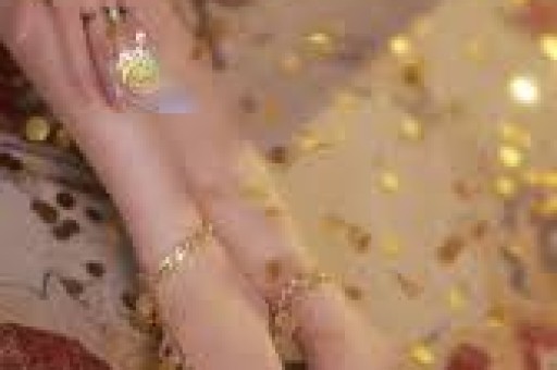 网红黄一鸣账号被封：从自曝未婚生女到遛狗冲突网红生涯大翻车